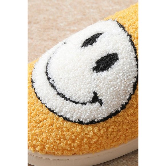 NEW Smile Smiley Happy Face CUTE Plush Soft Cozy Comfy Anti Skid Slip On Slipper - Picture 4 of 14
